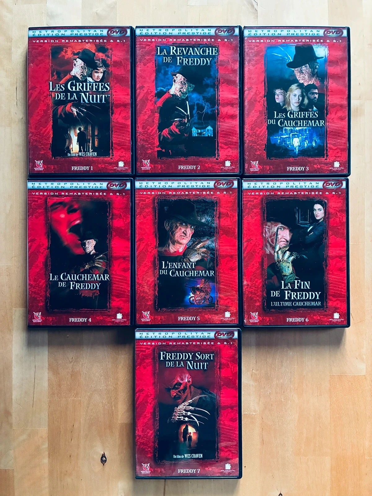 Caja de 7 DVD de la saga completa de Freddy edición limitada. – photo 4